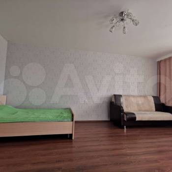 Сдается 1-комнатная квартира, 43,5 м²