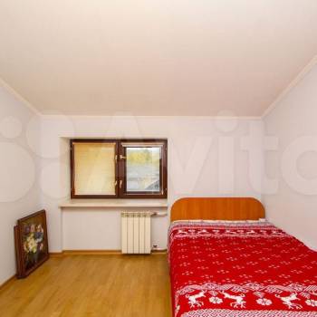 Продается Дом, 210 м²