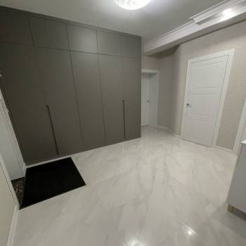 Продается 2-х комнатная квартира, 76 м²