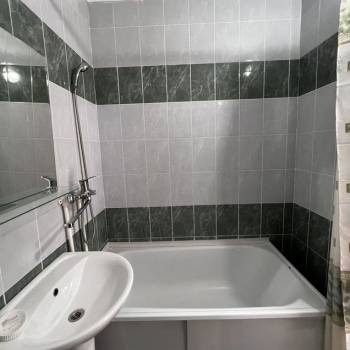 Сдается 1-комнатная квартира, 43 м²