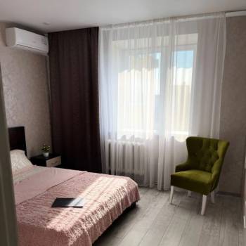 Сдается 2-х комнатная квартира, 64 м²