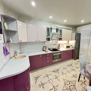 Сдается 2-х комнатная квартира, 64 м²