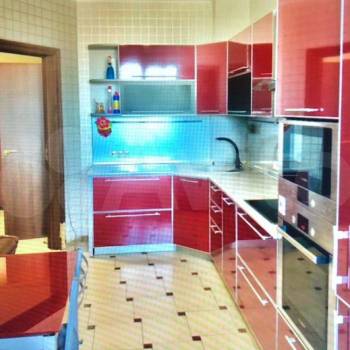 Сдается 1-комнатная квартира, 48 м²