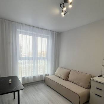 Сдается 1-комнатная квартира, 43 м²