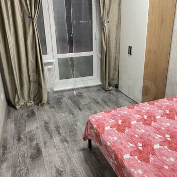 Продается 1-комнатная квартира, 34 м²