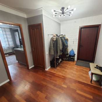 Продается Многокомнатная квартира, 115,9 м²