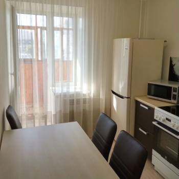 Сдается 1-комнатная квартира, 35 м²