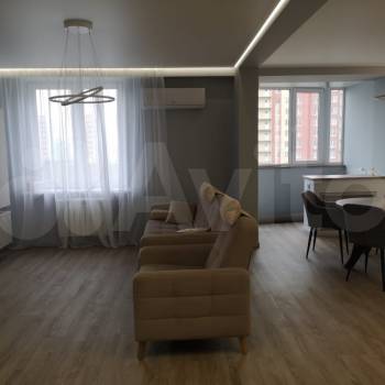 Сдается Многокомнатная квартира, 90 м²