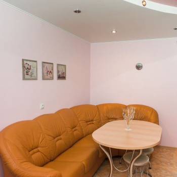 Сдается 2-х комнатная квартира, 70 м²