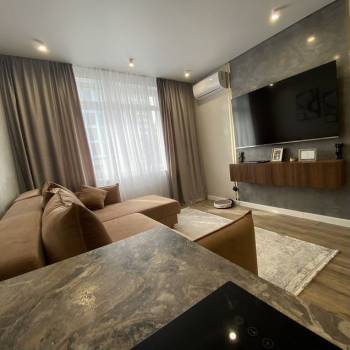 Продается 2-х комнатная квартира, 67 м²