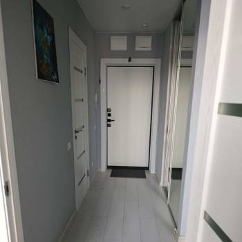 Продается 1-комнатная квартира, 37 м²
