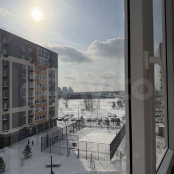 Продается 1-комнатная квартира, 47 м²