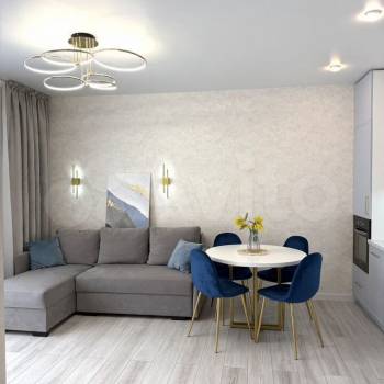 Продается 1-комнатная квартира, 47 м²