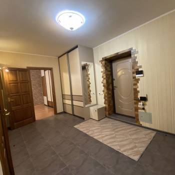 Сдается 2-х комнатная квартира, 86,5 м²