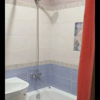 Продается 1-комнатная квартира, 35 м²