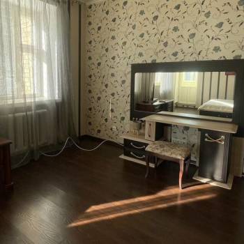 Сдается 1-комнатная квартира, 50 м²