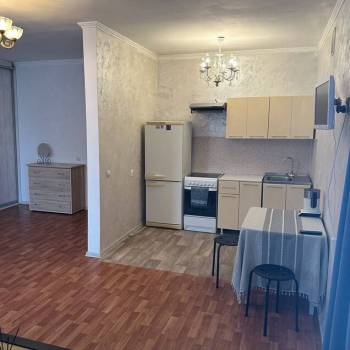 Сдается 1-комнатная квартира, 49 м²