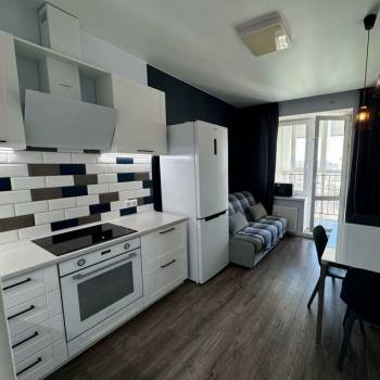 Сдается 1-комнатная квартира, 38 м²