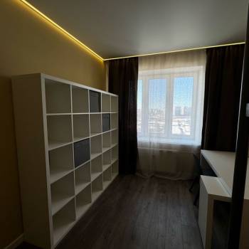 Сдается 1-комнатная квартира, 38 м²