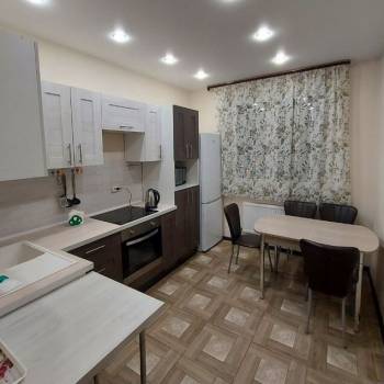 Сдается 2-х комнатная квартира, 56,4 м²