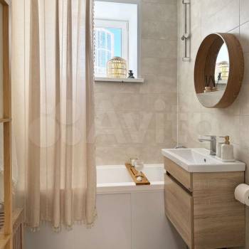 Продается 1-комнатная квартира, 35 м²