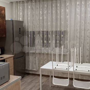 Продается 1-комнатная квартира, 34 м²