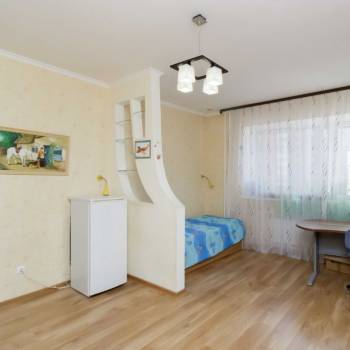 Продается 3-х комнатная квартира, 98 м²