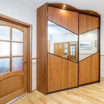 Продается 3-х комнатная квартира, 98 м²