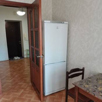 Сдается 1-комнатная квартира, 50 м²