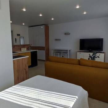 Продается 1-комнатная квартира, 30,6 м²