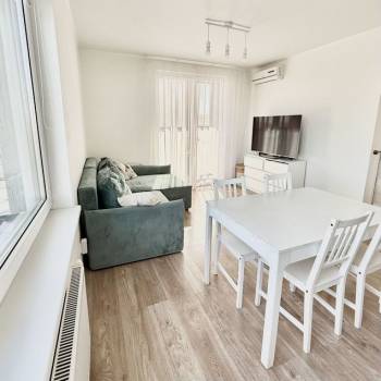 Продается 2-х комнатная квартира, 62,8 м²