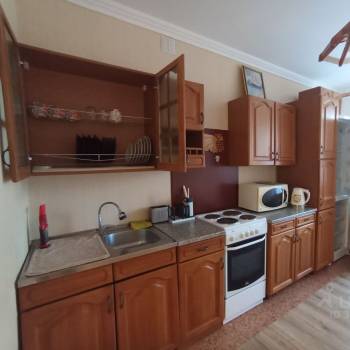 Сдается 1-комнатная квартира, 43 м²