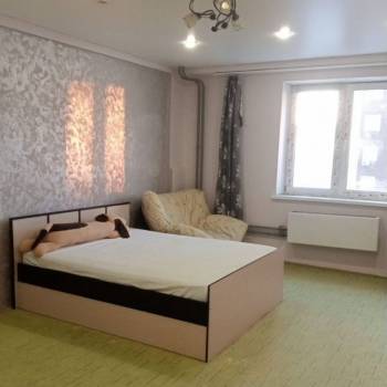 Сдается 1-комнатная квартира, 50 м²