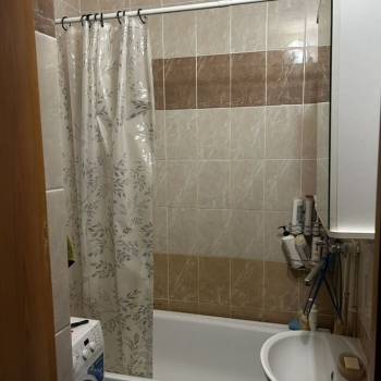 Продается 1-комнатная квартира, 36 м²