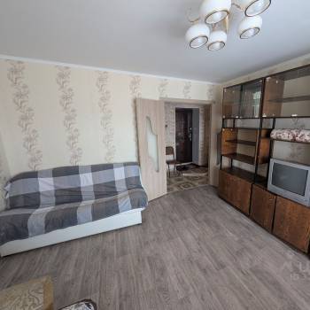 Сдается 1-комнатная квартира, 38 м²