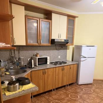 Сдается 1-комнатная квартира, 50 м²