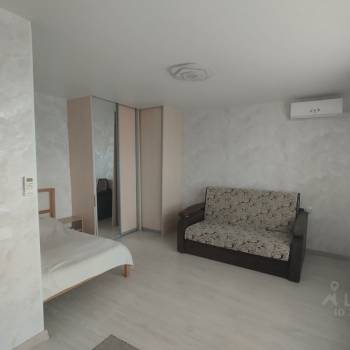 Продается 1-комнатная квартира, 33 м²