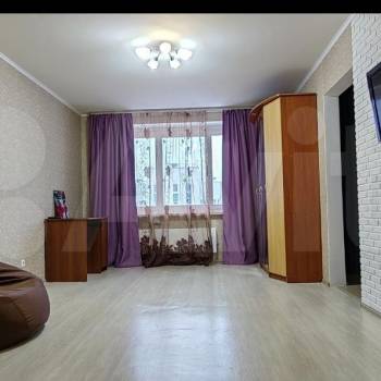 Сдается 1-комнатная квартира, 41 м²