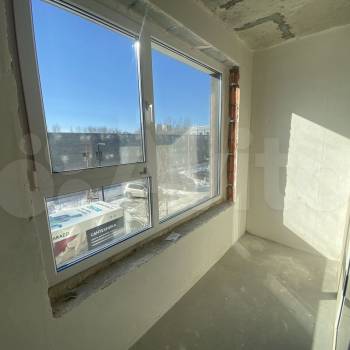 Продается 1-комнатная квартира, 40,6 м²