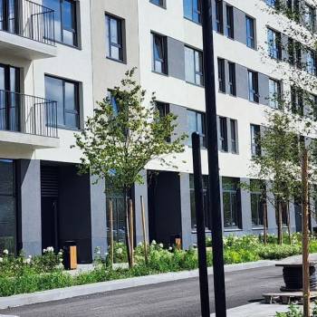 Продается 1-комнатная квартира, 40,6 м²