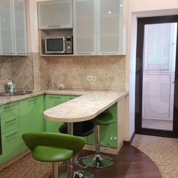 Продается 1-комнатная квартира, 36 м²