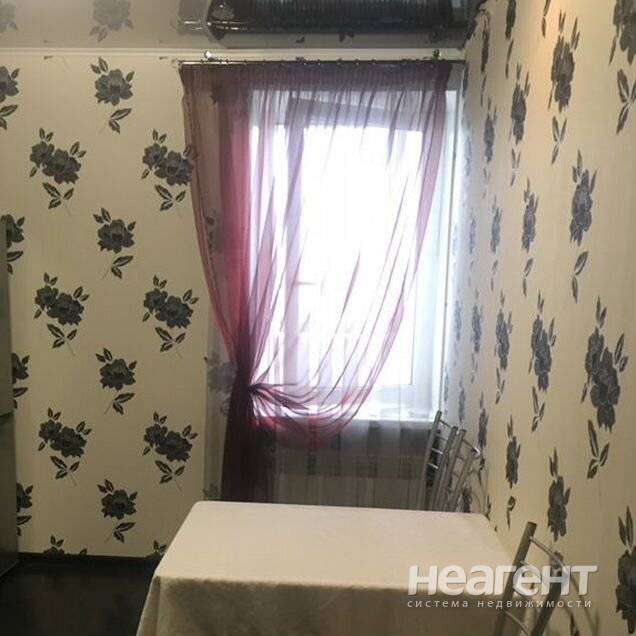 Сдаю 1-комнатную квартиру, Харьковская, ул. Харьковская