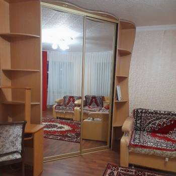 Сдается 1-комнатная квартира, 54 м²