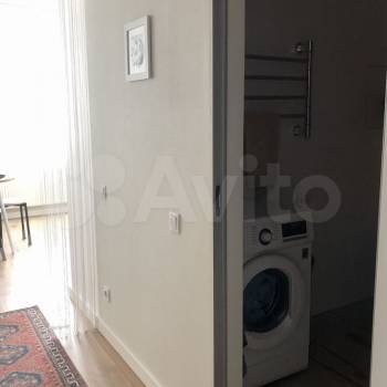 Продается 1-комнатная квартира, 37 м²