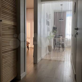 Продается 1-комнатная квартира, 37 м²