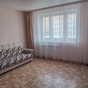 Сдается 1-комнатная квартира, 43 м²