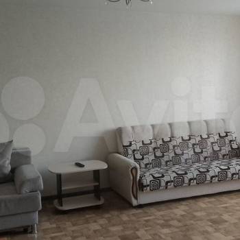 Сдается 1-комнатная квартира, 43 м²