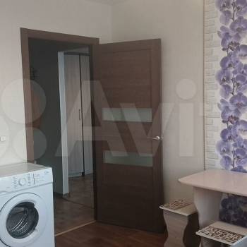 Сдается 1-комнатная квартира, 43 м²