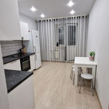 Сдается 1-комнатная квартира, 41 м²