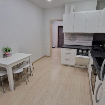 Сдается 1-комнатная квартира, 41 м²